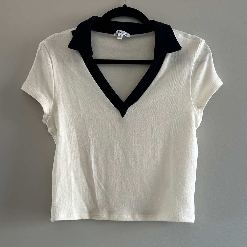 Reformation White Short Sleeve Polo Tee with Black Collar